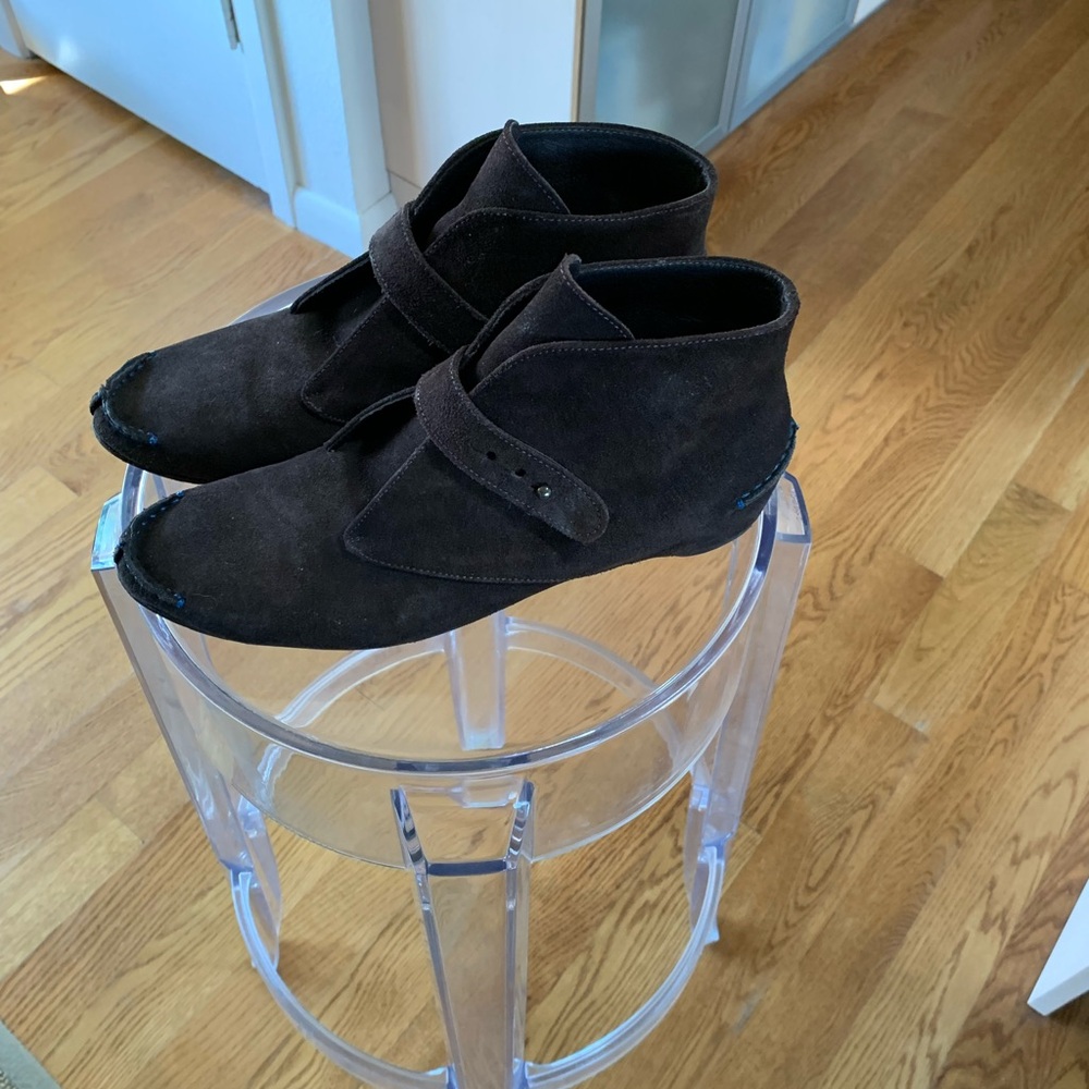 Donald Pliner Brown Suede Booties sz9 - Picture 3 of 13